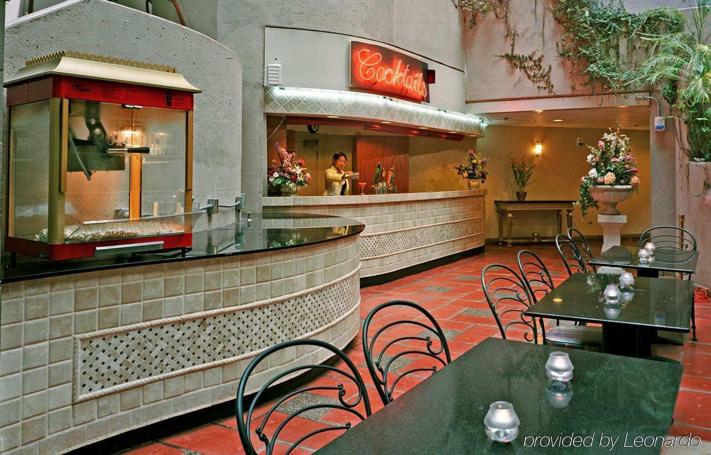 Embassy Suites By Hilton Washington D.C. Georgetown Restaurant photo